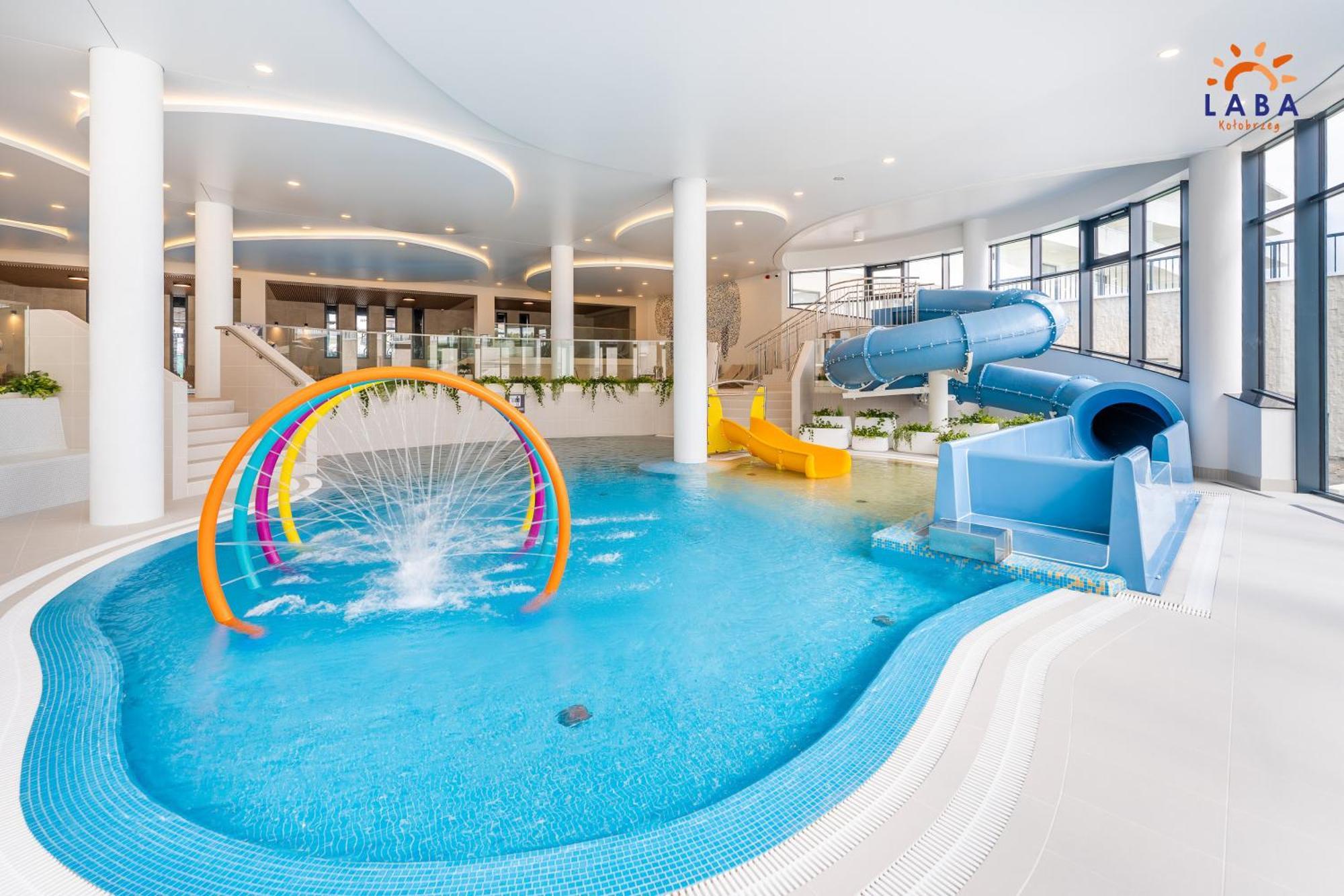 Laba Kolobrzeg Apartamenty Polanki Aqua Parking, Basen W Cenie Экстерьер фото