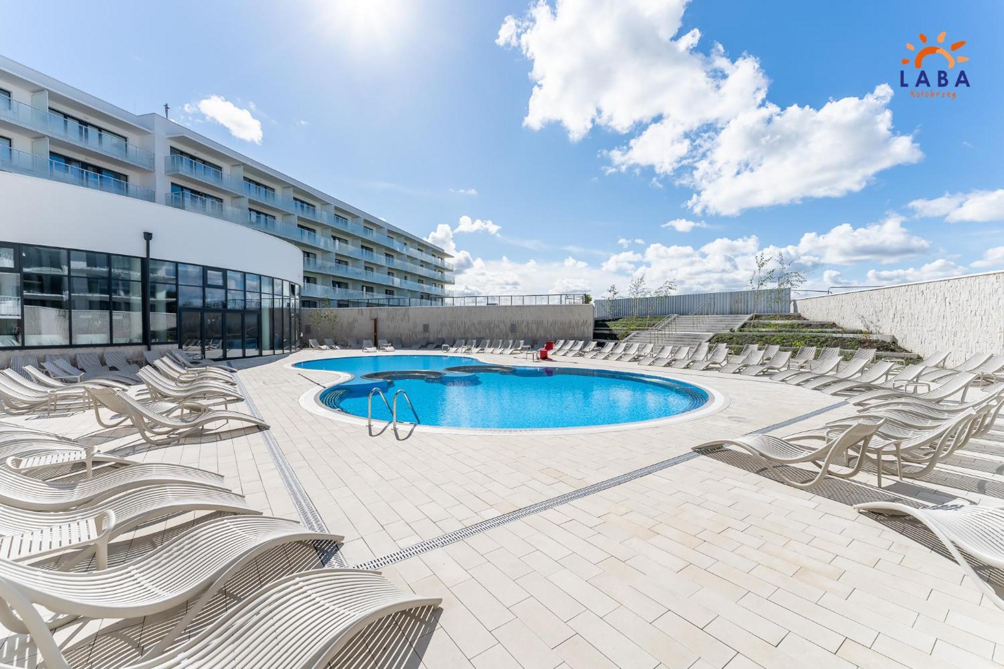 Laba Kolobrzeg Apartamenty Polanki Aqua Parking, Basen W Cenie Экстерьер фото