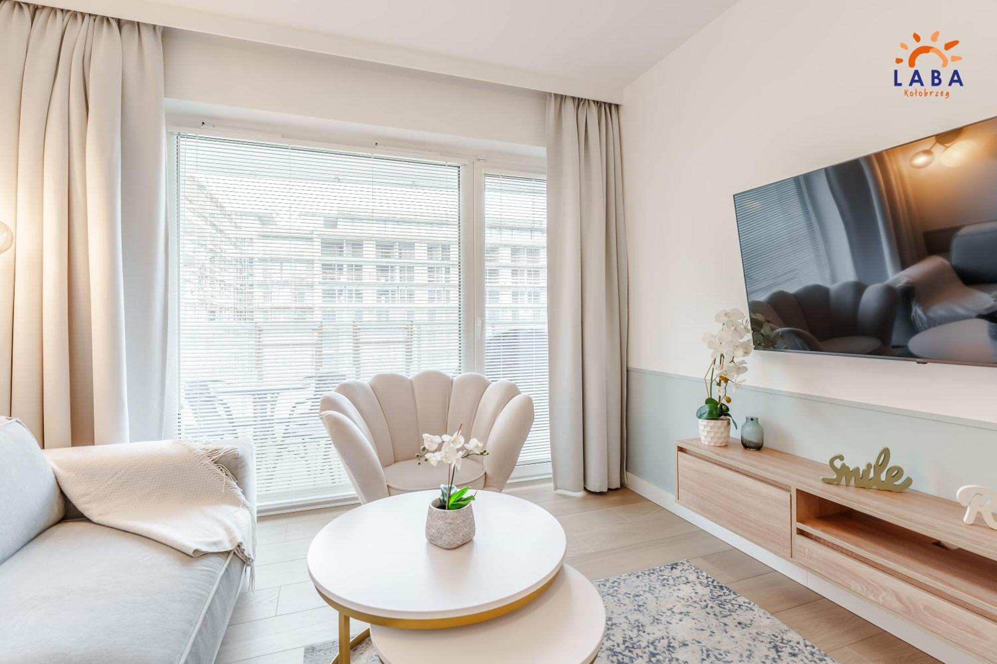 Laba Kolobrzeg Apartamenty Polanki Aqua Parking, Basen W Cenie Экстерьер фото